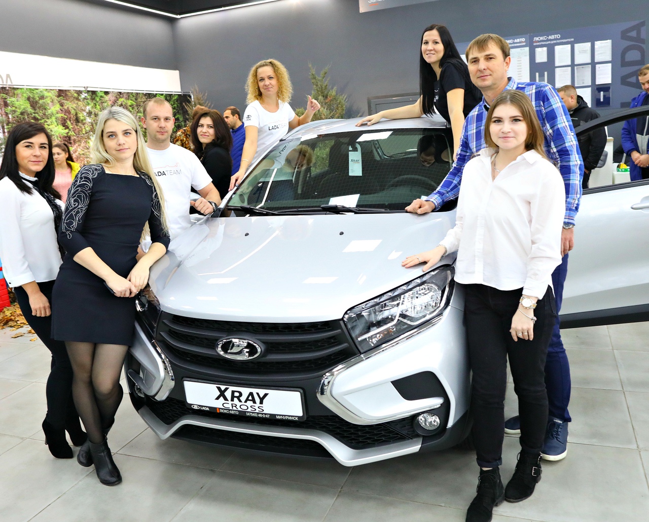Презентация автомобиля LADA Xray Cross